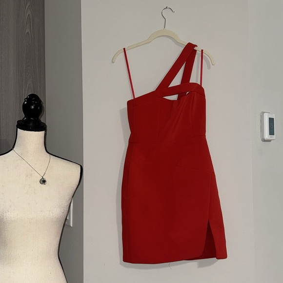 BCBGMAXAZRIA “DAYNE” SIZE 0 JEWEL RED ASYMMETRICAL SHOULDER DRESS - Picture 3 of 8